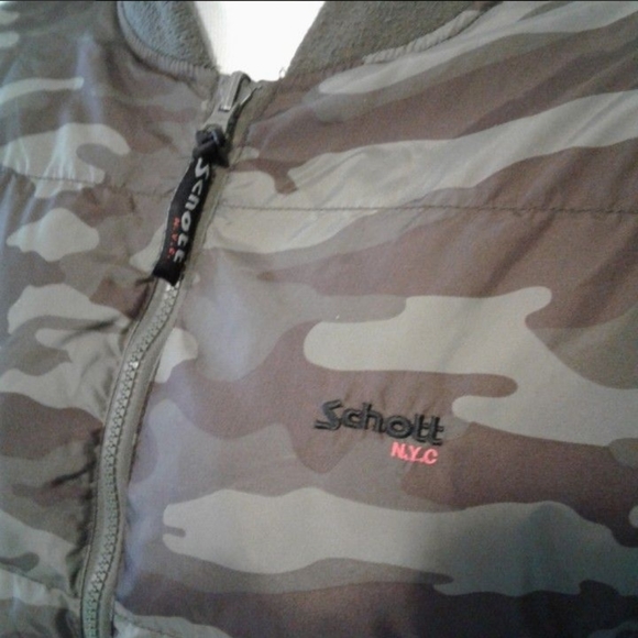 Schott NYC Reversible Puffer Bomber Jacket Camo black XL extreme cold weather - Picture 3 of 7